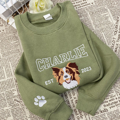 Custom Embroidery Dog Photo Sweatshirt with Outline Names